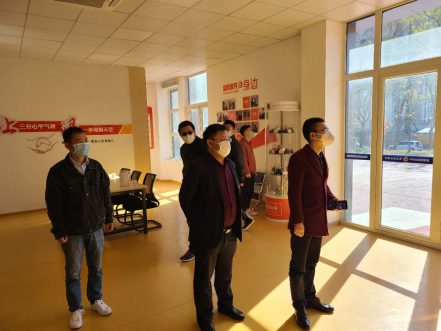 广安爱众贺洪燕一行莅临xcsports软件